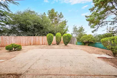 27929 Edgecliff Way, Hayward, CA 94542 - Photo 37