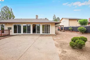 27929 Edgecliff Way, Hayward, CA 94542 - Photo 35