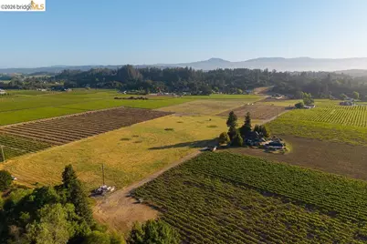 838 Dry Creek, Healdsburg, CA 95448 - Photo 23