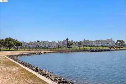 92 Rockport Ct, Richmond, CA 94804 - Photo 55