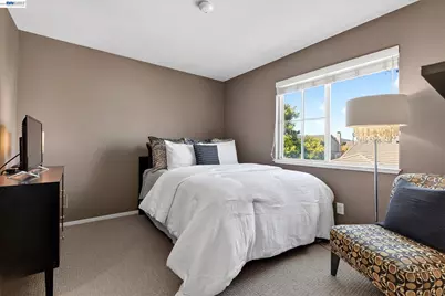 92 Rockport Ct, Richmond, CA 94804 - Photo 23