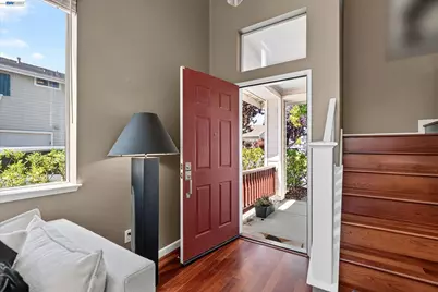 92 Rockport Ct, Richmond, CA 94804 - Photo 5
