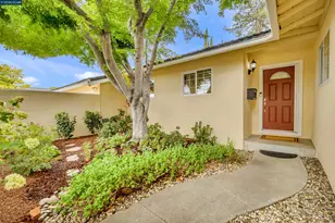 2330 Gill Port Ln, Walnut Creek, CA 94598 - Photo 3