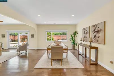 2330 Gill Port Ln, Walnut Creek, CA 94598 - Photo 5
