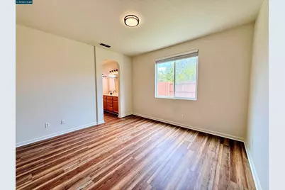413 Arlingdale Cir, Rio Linda, CA 95673 - Photo 9