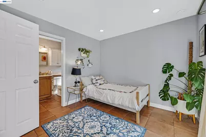 210 D St, Fremont, CA 94536 - Photo 29