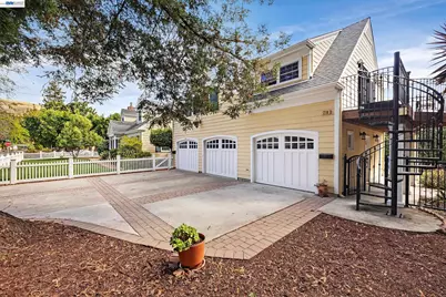 210 D St, Fremont, CA 94536 - Photo 5