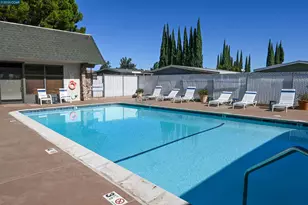 17 Bradley Ln, Antioch, CA 94509 - Photo 41