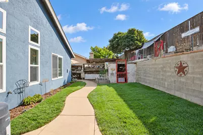 686 Frazier Drive, Oakley, CA 94561 - Photo 23