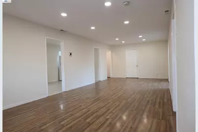 16829 Daryl Ave, Ashland, CA 94580 - Photo 5