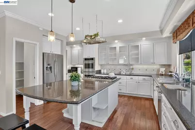 8257 Brittany Dr, Dublin, CA 94568 - Photo 23