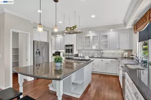 8257 Brittany Dr, Dublin, CA 94568 - Photo 23
