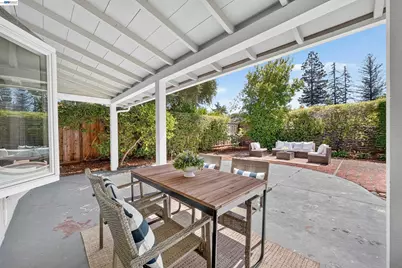 4186 Willmar Dr, Palo Alto, CA 94306 - Photo 33
