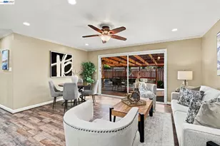 8278 Juniper Ave, Newark, CA 94560 - Photo 9