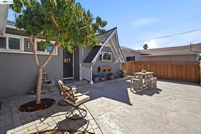 8278 Juniper Ave, Newark, CA 94560 - Photo 5