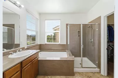 7129 Cerro Crest Dr, San Jose, CA 95138 - Photo 19