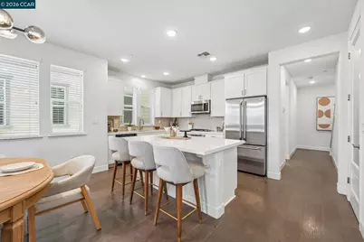 1902 Shasta Ln, Hercules, CA 94547 - Photo 17