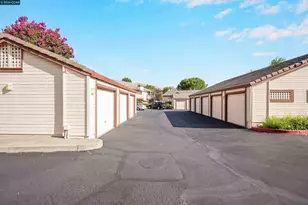 138 Marsala Ct, Hercules, CA 94547 - Photo 37