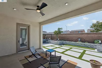 2133 Day Lily Ave, Manteca, CA 95337 - Photo 35