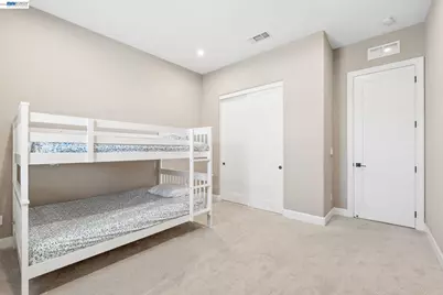 2133 Day Lily Ave, Manteca, CA 95337 - Photo 27