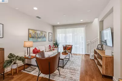 389 Basswood Cmn #11, Livermore, CA 94551 - Photo 7