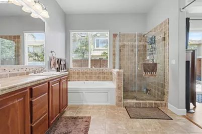 106 Arezzo St, Brentwood, CA 94513 - Photo 19