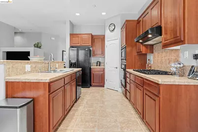 106 Arezzo St, Brentwood, CA 94513 - Photo 11