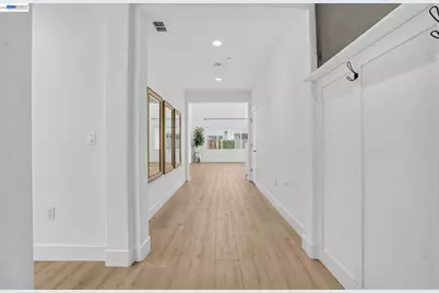 18511 Maynell Dr, Lathrop, CA 95330 - Photo 5