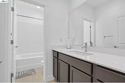18511 Maynell Dr, Lathrop, CA 95330 - Photo 35