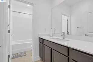18511 Maynell Dr, Lathrop, CA 95330 - Photo 35