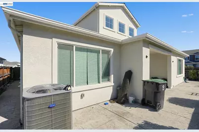 18511 Maynell Dr, Lathrop, CA 95330 - Photo 39