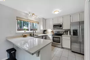 407 Vista Heights Rd, El Cerrito, CA 94530 - Photo 5