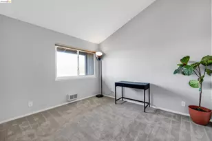 407 Vista Heights Rd, El Cerrito, CA 94530 - Photo 19