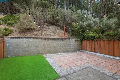 4354 Terrabella Way, Oakland, CA 94619 - Photo 39