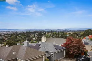 4354 Terrabella Way, Oakland, CA 94619 - Photo 5