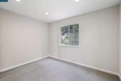 4354 Terrabella Way, Oakland, CA 94619 - Photo 29