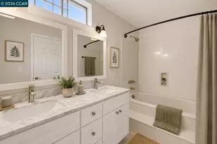 4354 Terrabella Way, Oakland, CA 94619 - Photo 21