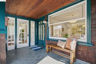 1106 Russell St, Berkeley, CA 94702 - Photo 3