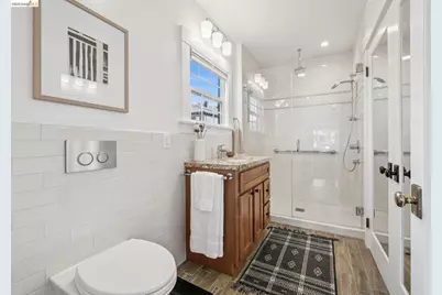 1106 Russell St, Berkeley, CA 94702 - Photo 29