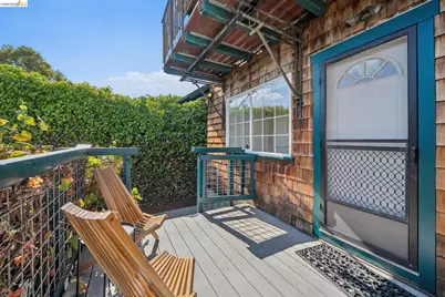 1106 Russell St, Berkeley, CA 94702 - Photo 55
