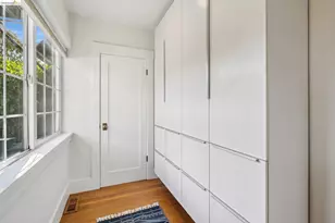 1106 Russell St, Berkeley, CA 94702 - Photo 19