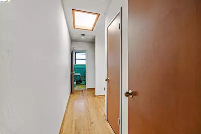 5674 Poinsett Ave, El Cerrito, CA 94530 - Photo 17