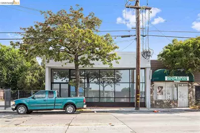 2968 Macarthur Blvd, Oakland, CA 94602 - Photo 1