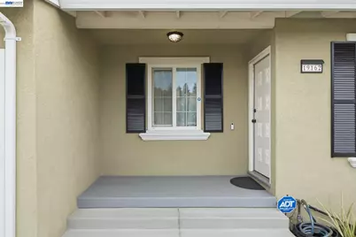 19162 Hathaway Ave, San Lorenzo, CA 94541 - Photo 3