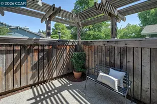 1923 Lakeshire Dr, Walnut Creek, CA 94595 - Photo 33