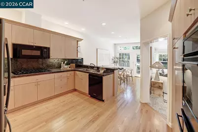 1923 Lakeshire Dr, Walnut Creek, CA 94595 - Photo 23