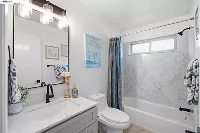 27534 Stromberg Ct, Hayward, CA 94545 - Photo 17