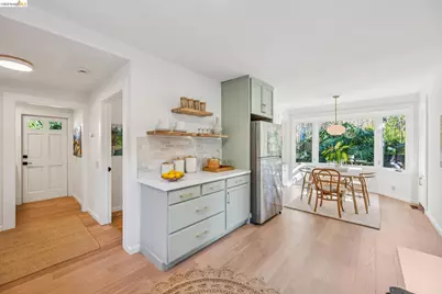 2129 Roosevelt Ave, Berkeley, CA 94703 - Photo 11