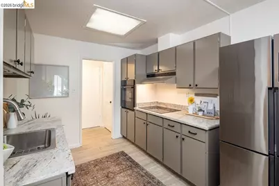 2029 Otis Dr #P, Alameda, CA 94501 - Photo 11