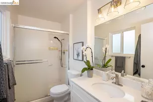2029 Otis Dr, Alameda, CA 94501 - Photo 23